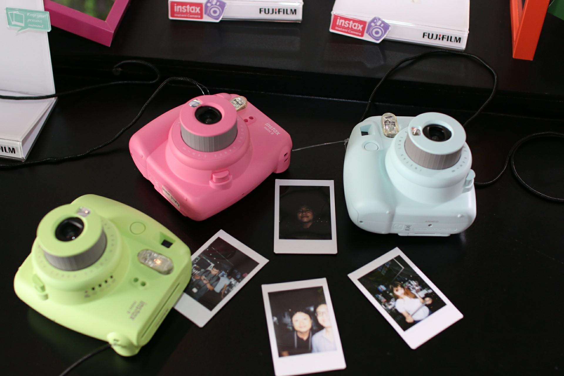 Fujifilm ra mat may anh chup lay lien anh 1