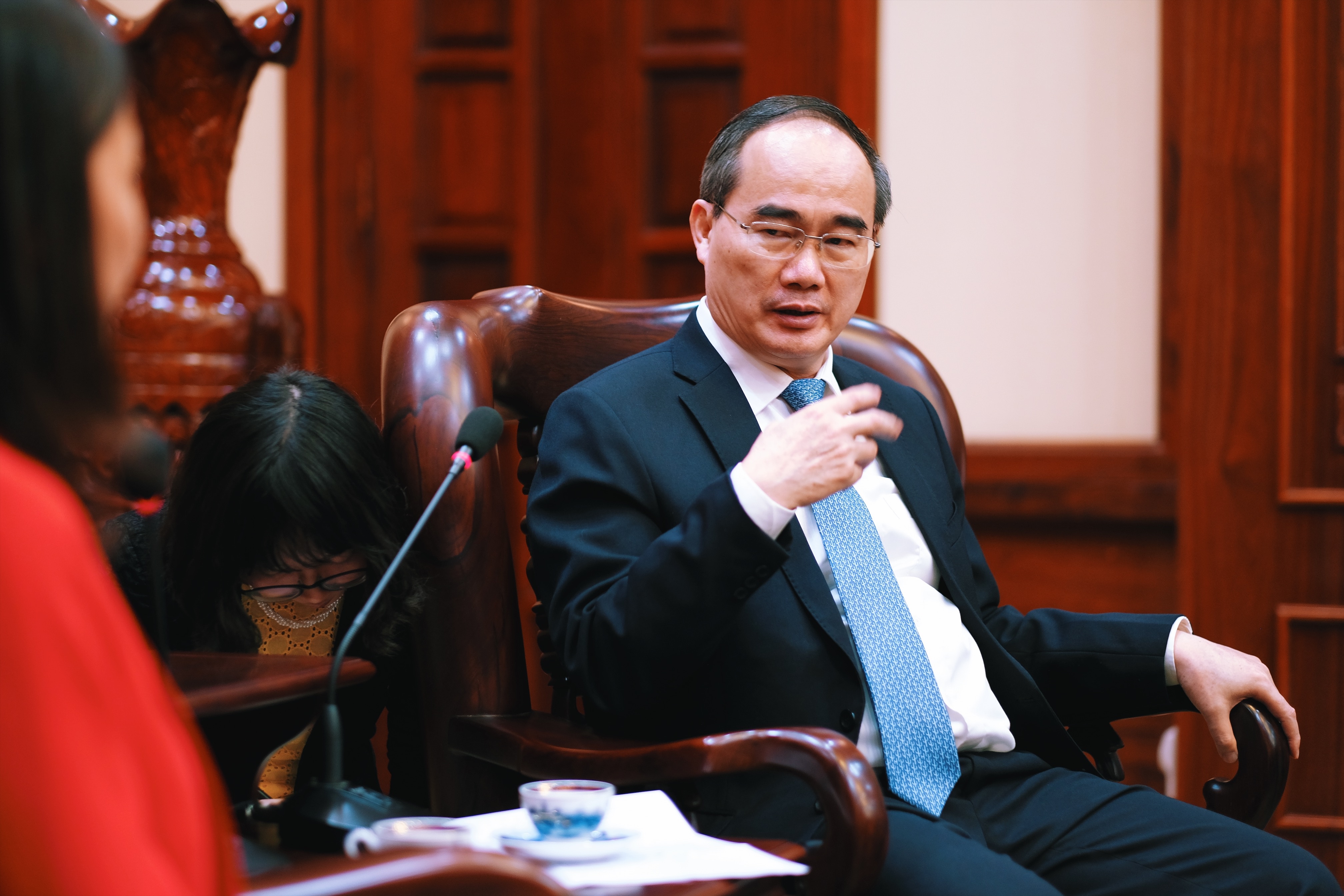 Bi thu Nhan moi Intel tu van ve smart city anh 2