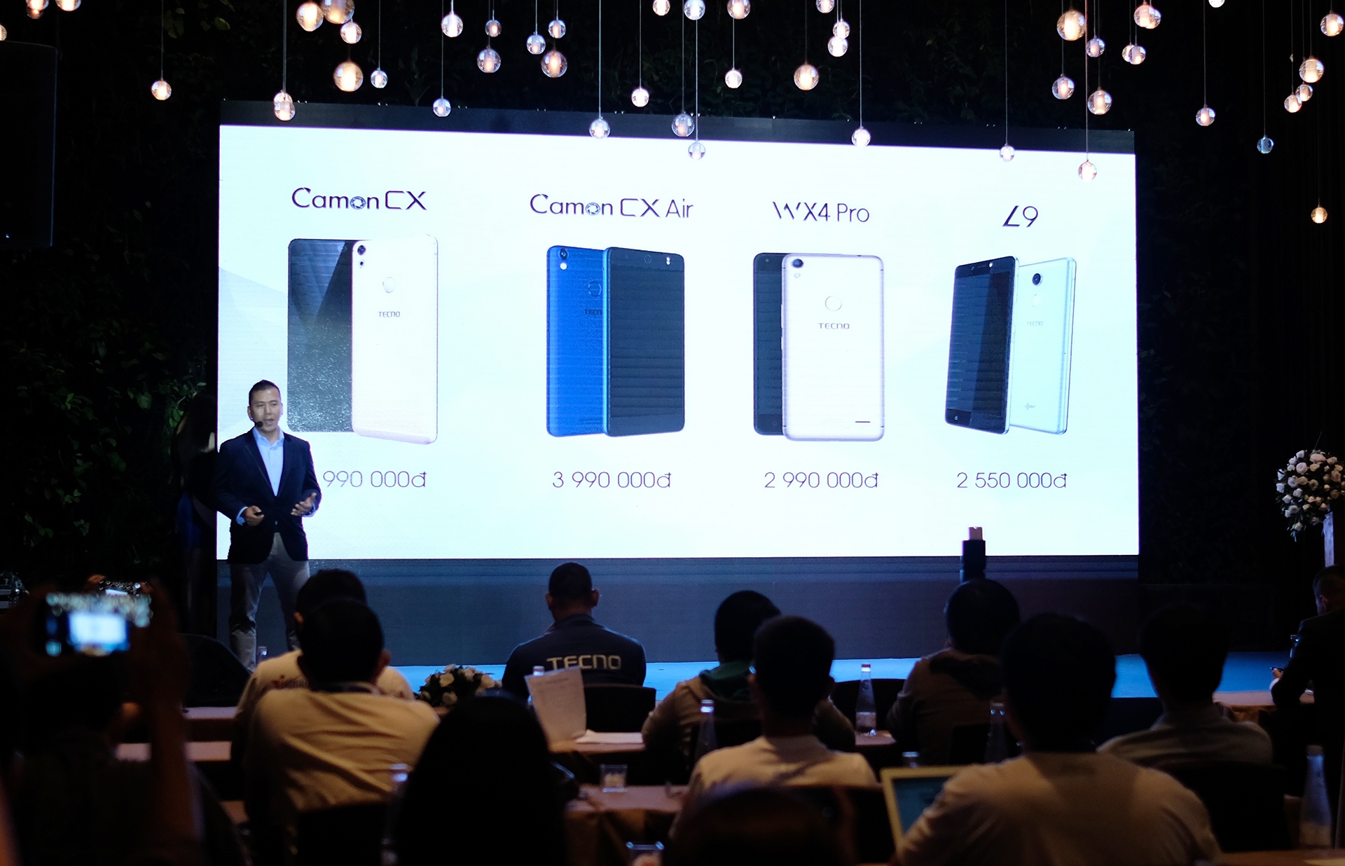 Tecno den Viet Nam anh 1