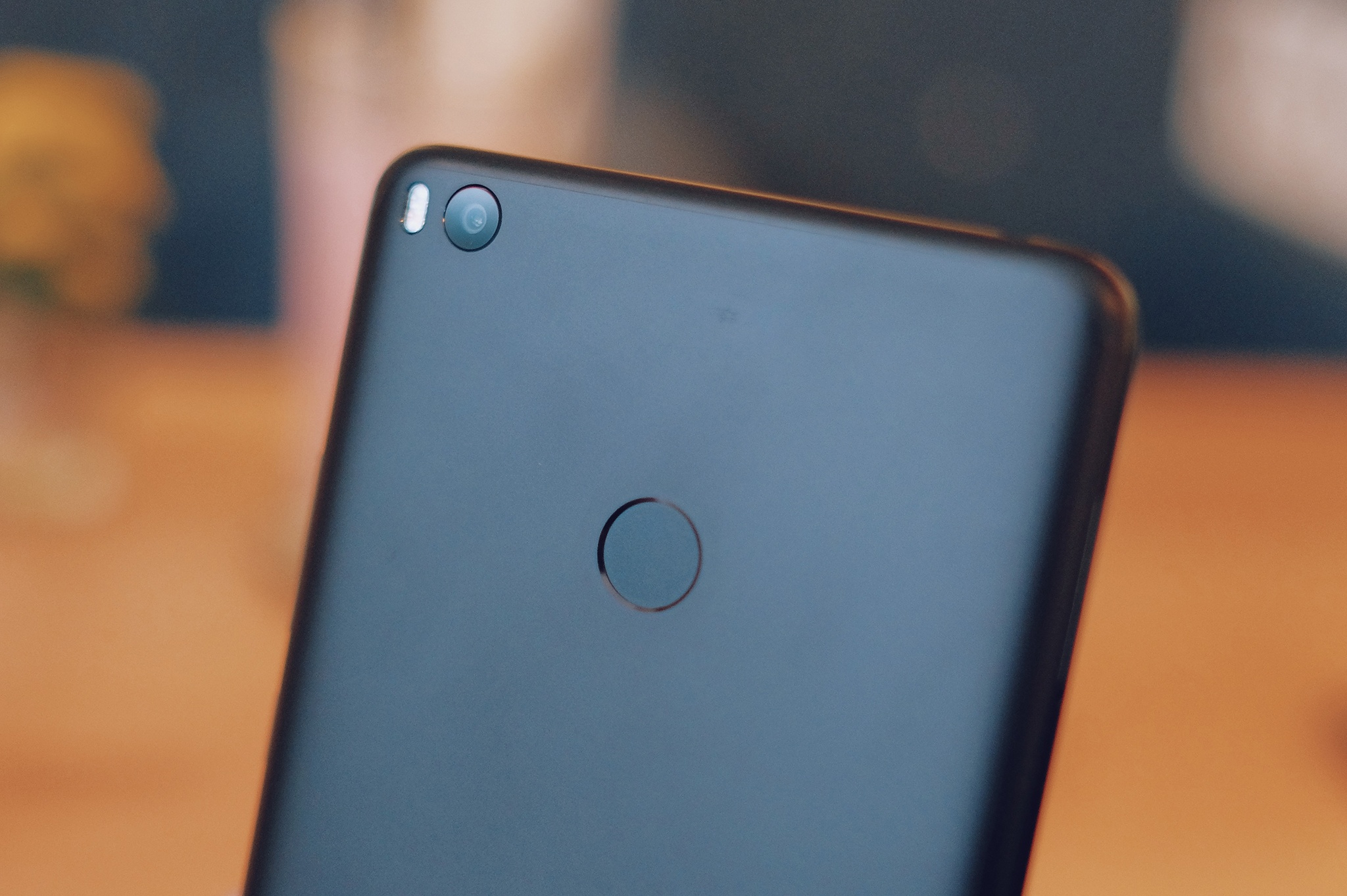 Mo hop Xiaomi Mi Max 2 anh 7