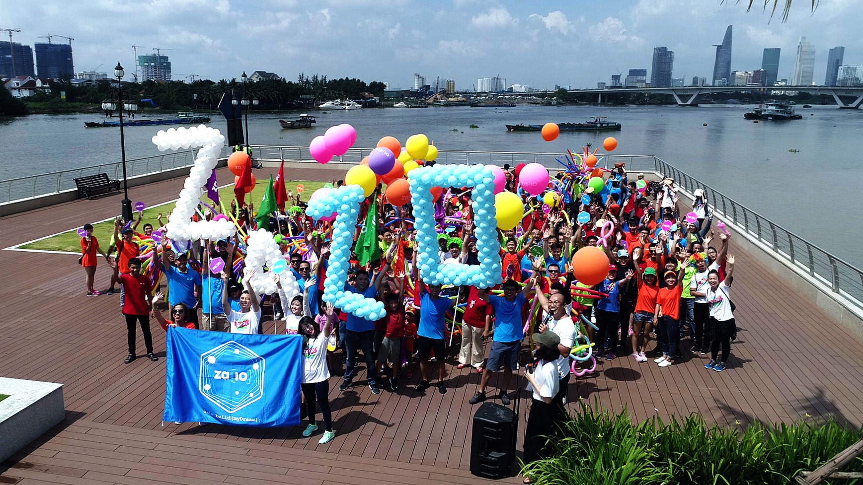 Lễ hội sắc màu Spectrum Zalo 10 năm ảnh 11 Le hoi sac mau Spectrum Zalo 10 nam anh 11