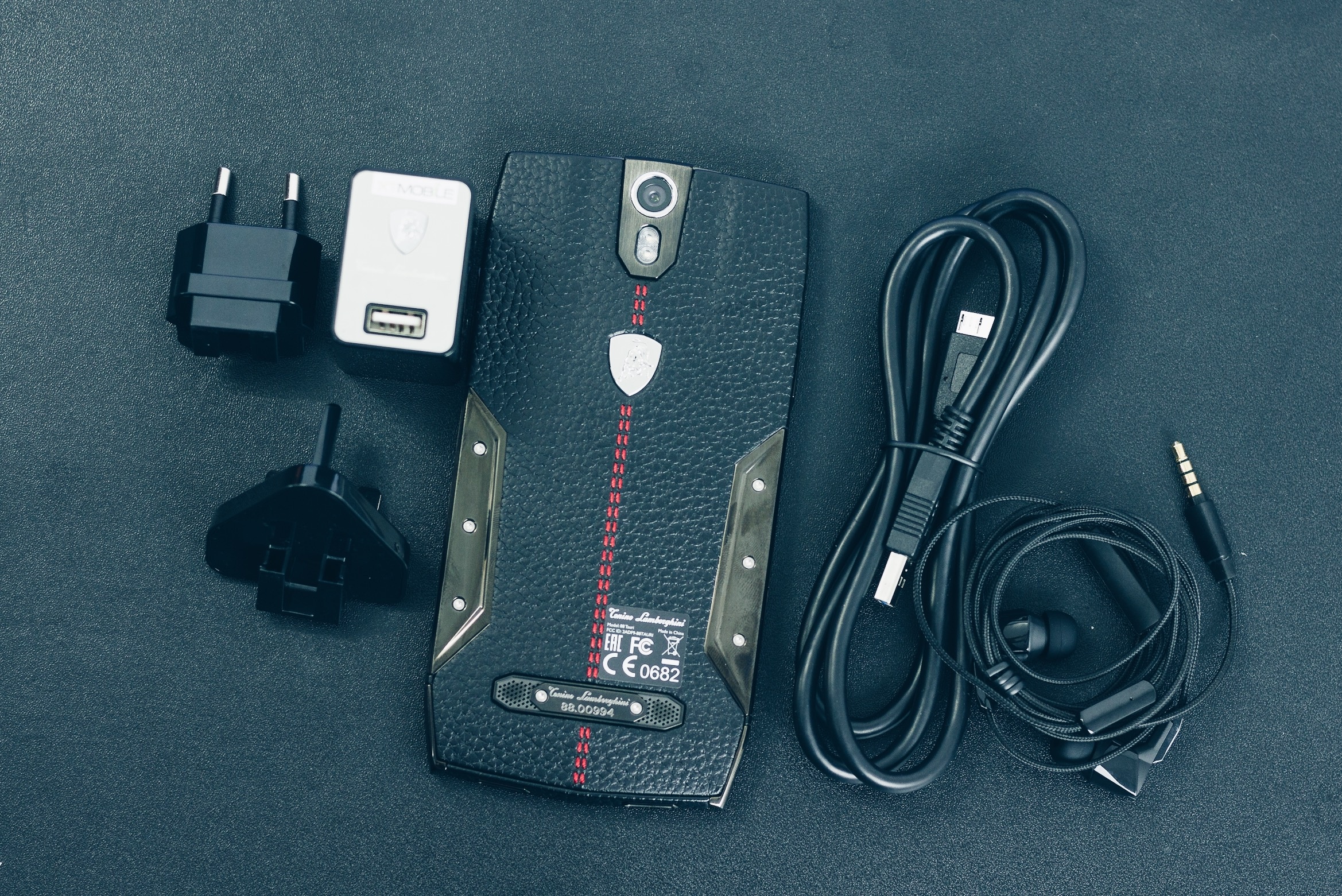 smartphone Lamborghini anh 3