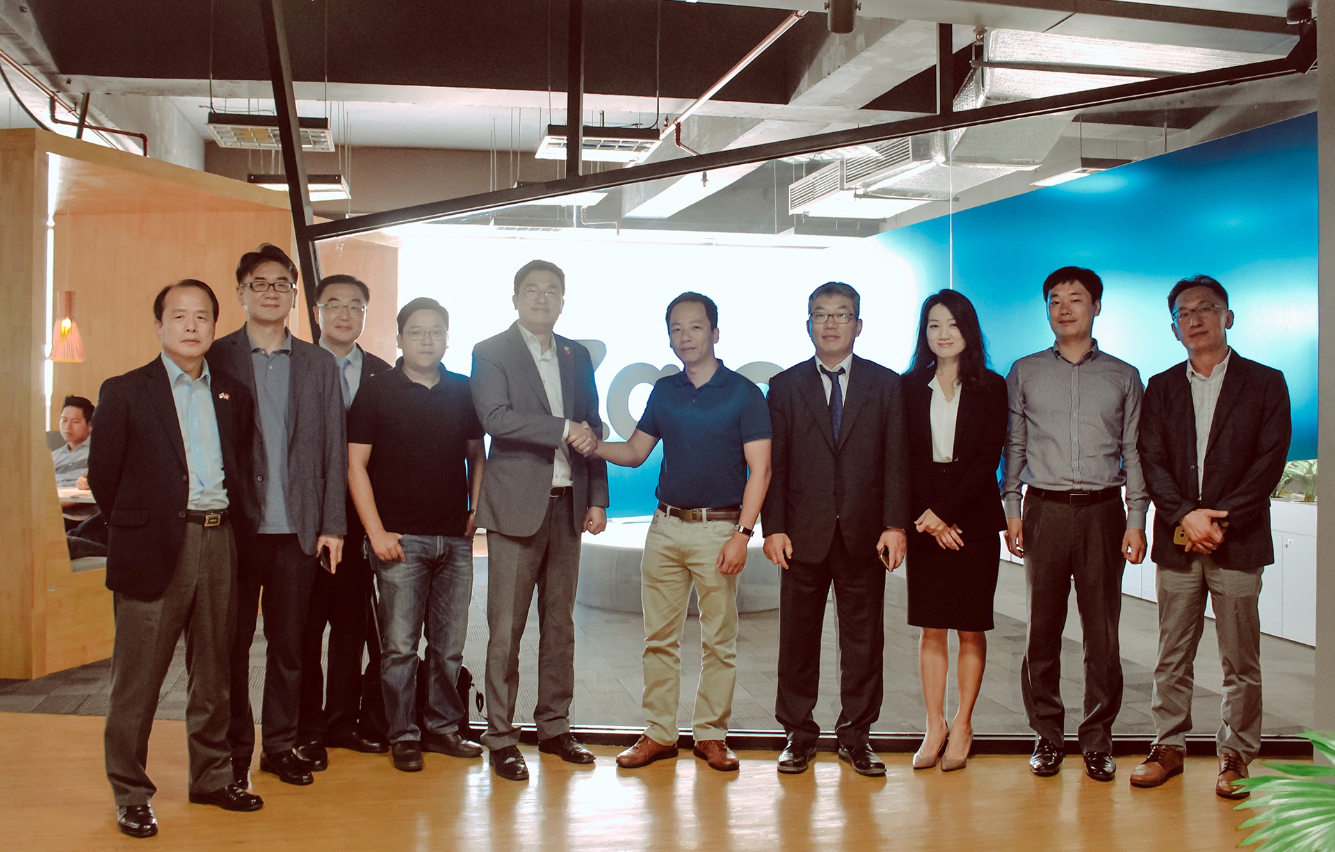 Tập đoàn Hàn Quốc phân phối sản phẩm qua Zalo ảnh 1 Tap doan Han Quoc phan phoi san pham qua Zalo anh 1