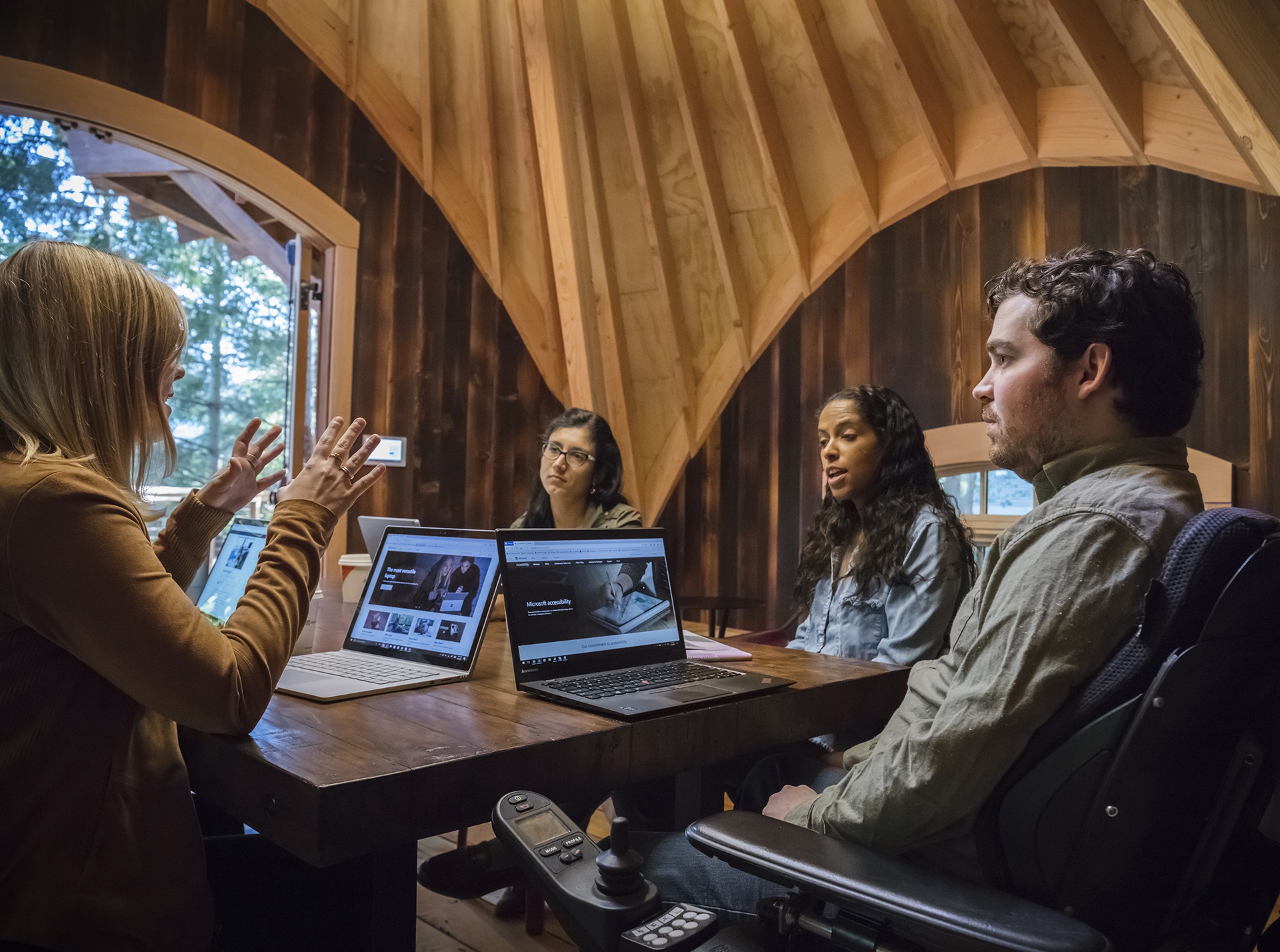 van phong tren cay cua Microsoft anh 9