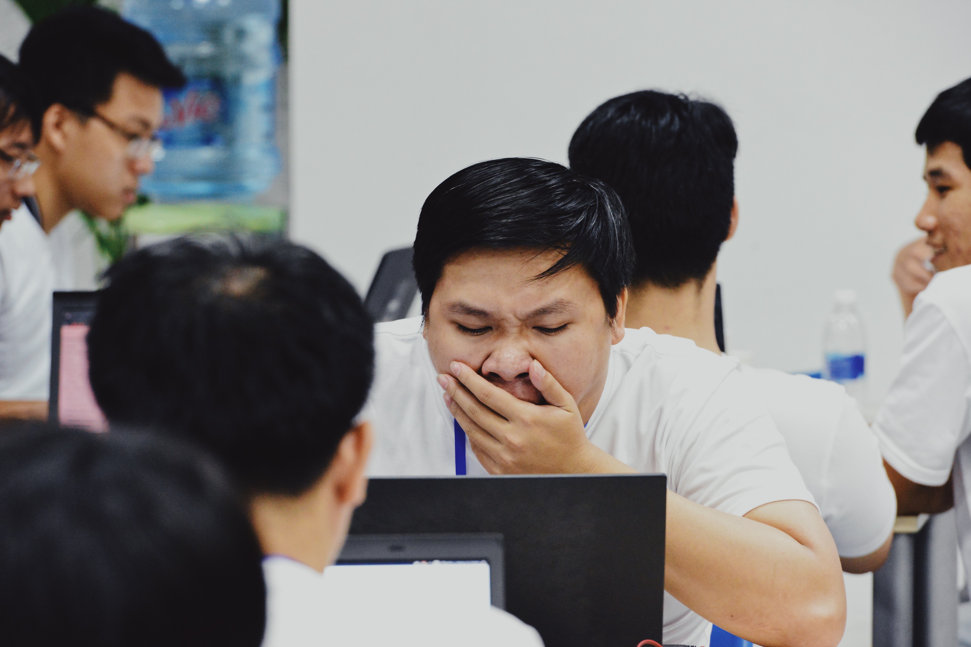 Zalo Hackathon code xuyen man dem anh 4