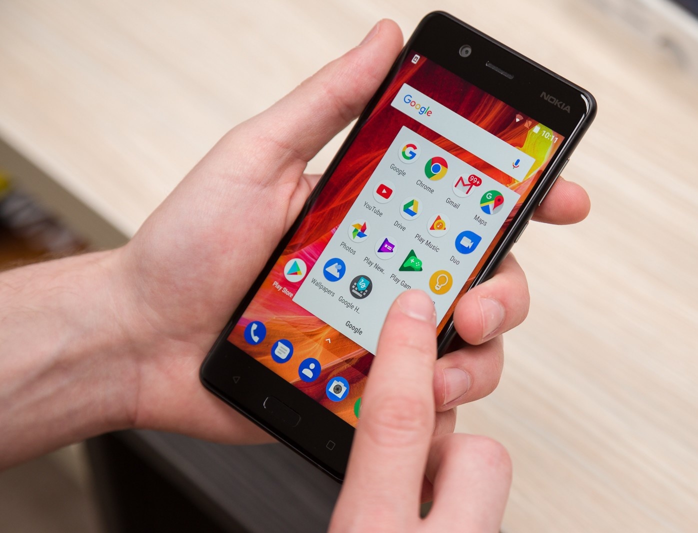 smartphone ban chay nhat cuoi 2017 anh 5