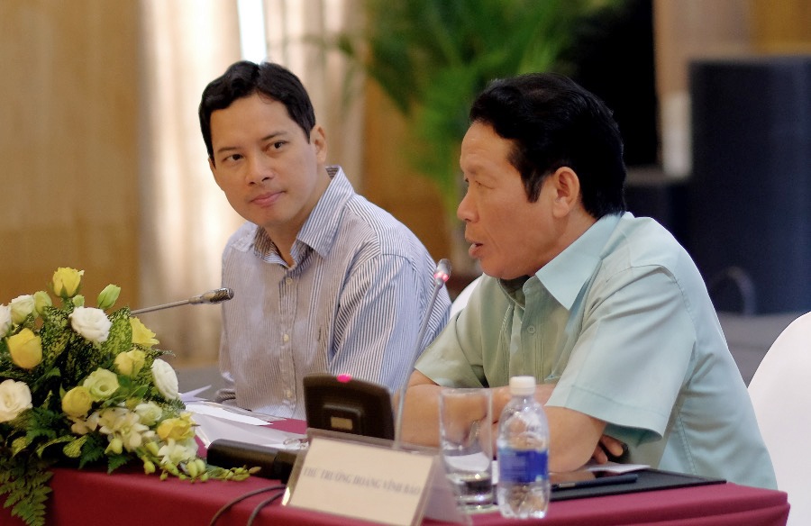 Game trai phep va xuyen bien gioi anh huong den thi truong VN hinh anh