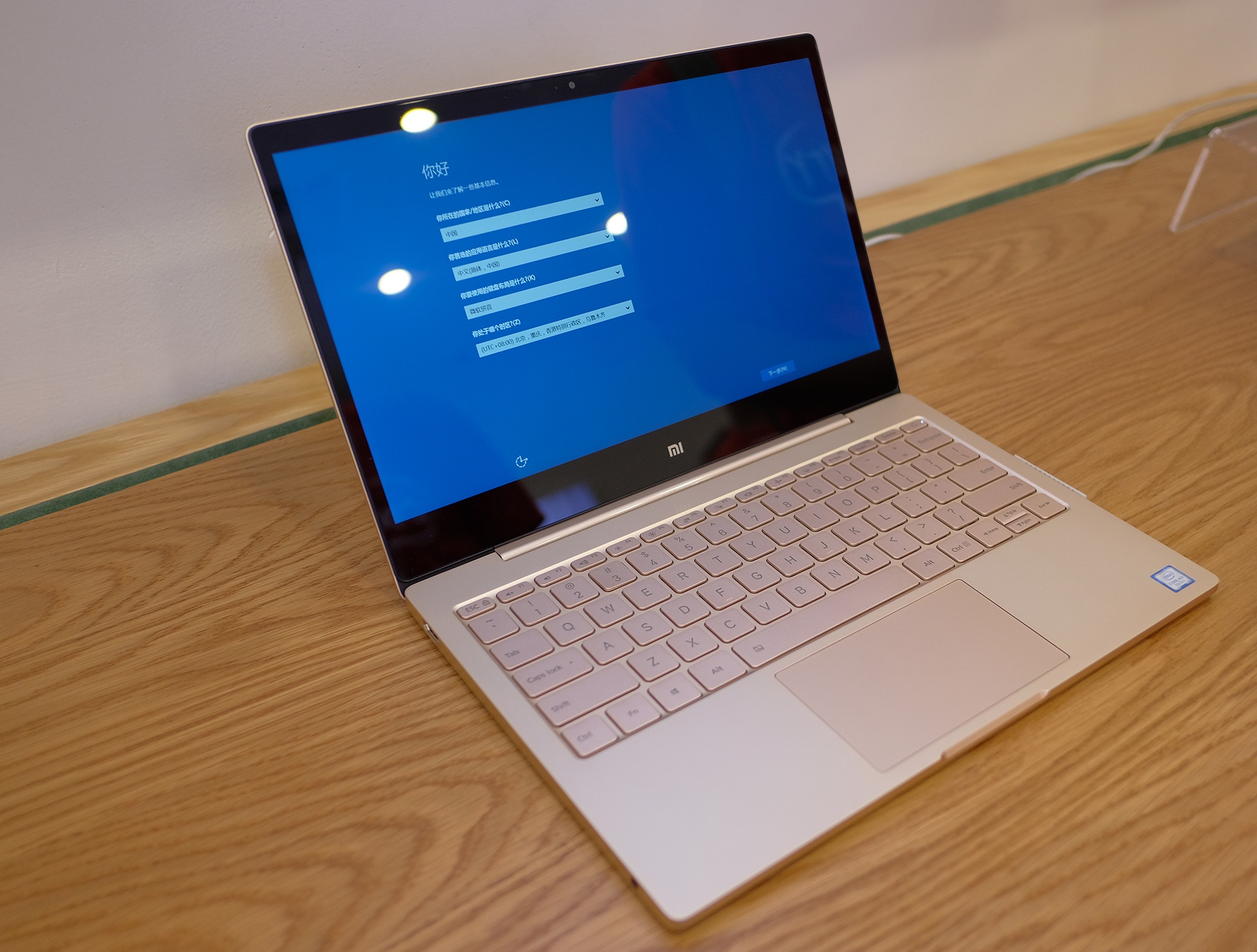 Xiaomi mo cua hang dau tien tai Viet Nam anh 7