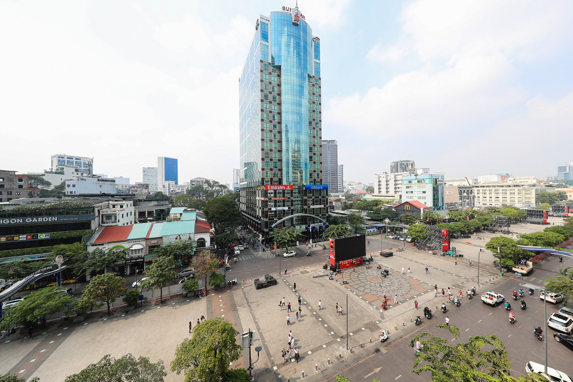 Xem U23 Viet Nam o pho di bo anh 9