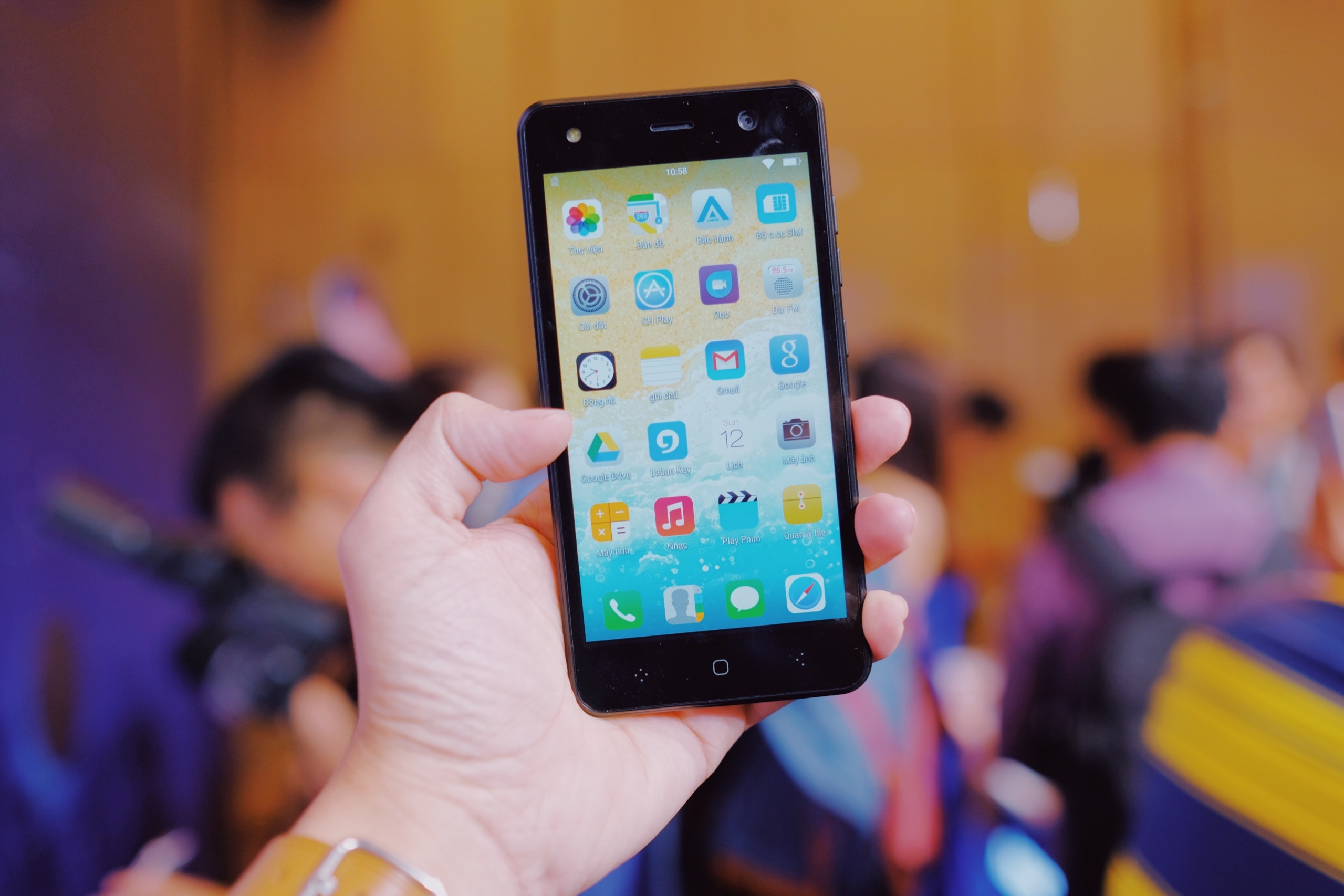 Asanzo ra mat S2 va S3 anh 2