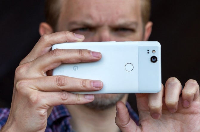 Khong can camera kep, Pixel 2 van khien iFan 'chet them' hinh anh