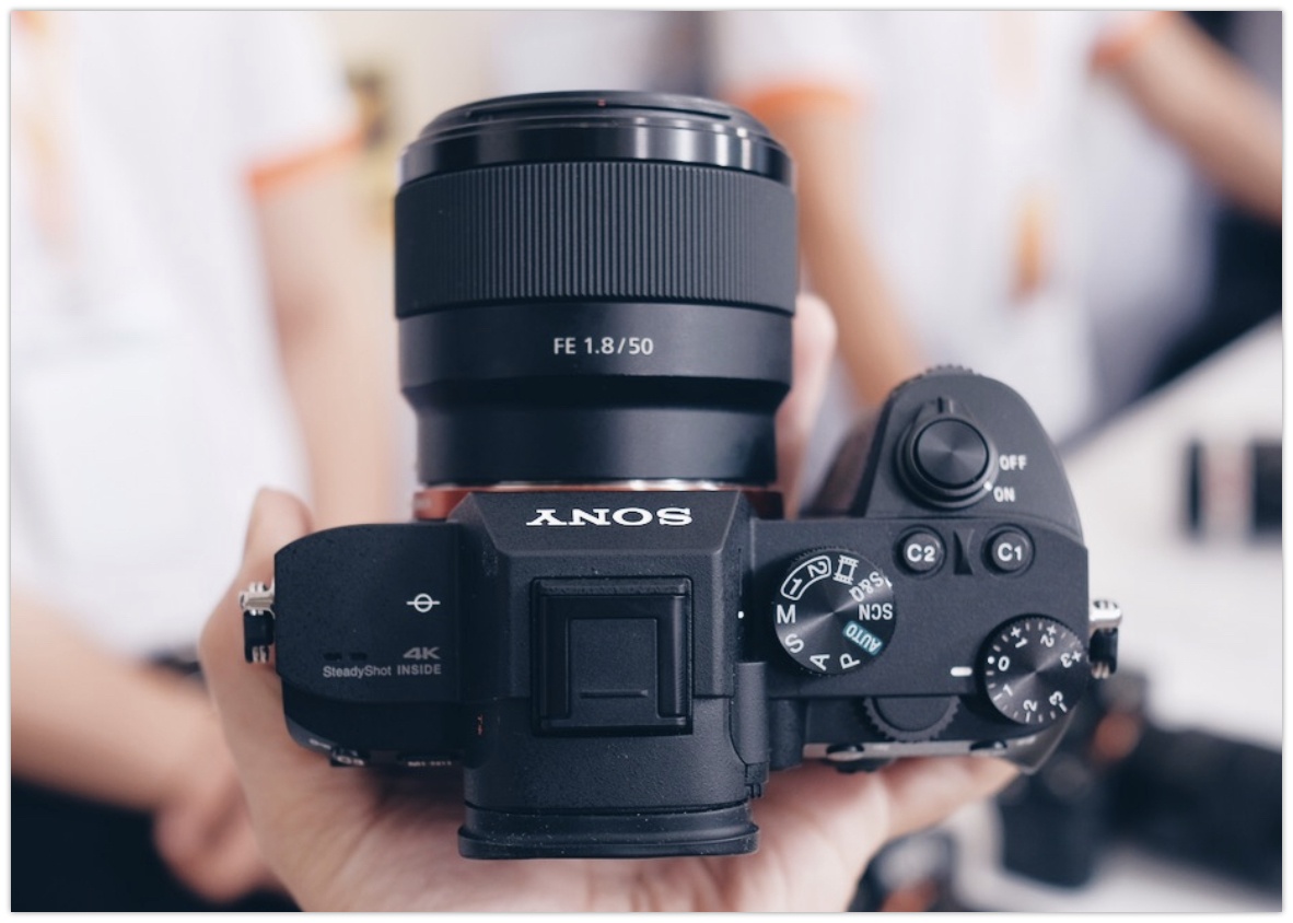Sony ra mat may anh mirrorless A7 III gia 49 trieu tai VN hinh anh