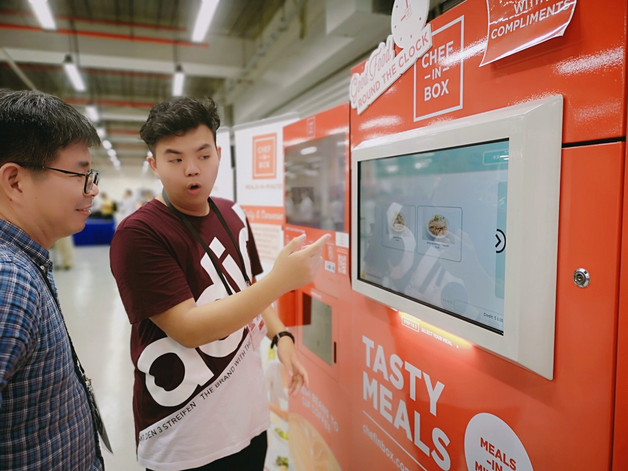 chinh phu Singapore tiep dai bao chi anh 10