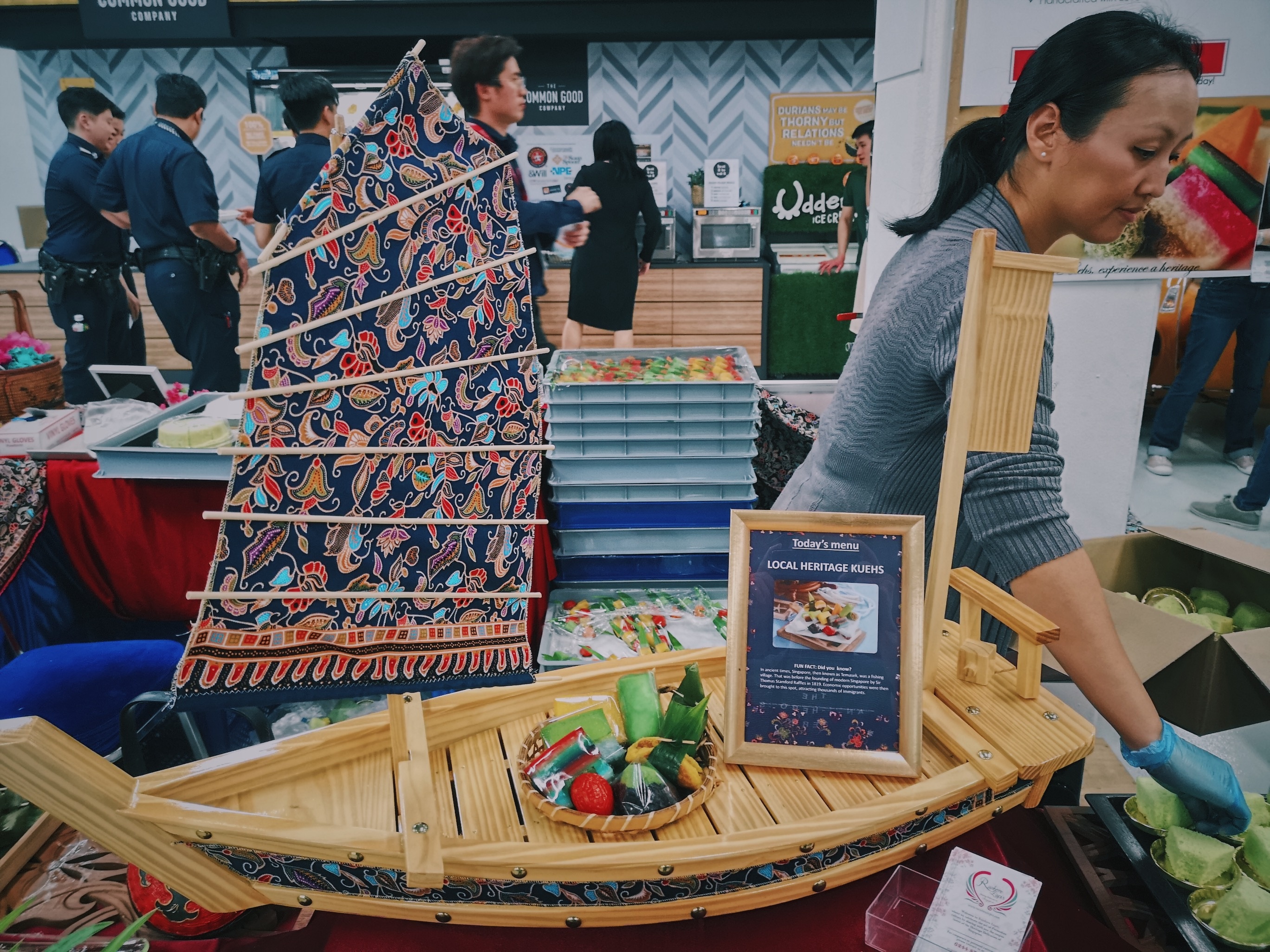 chinh phu Singapore tiep dai bao chi anh 9