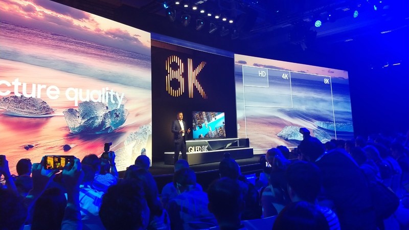 TV QLED Samsung 8K anh 1