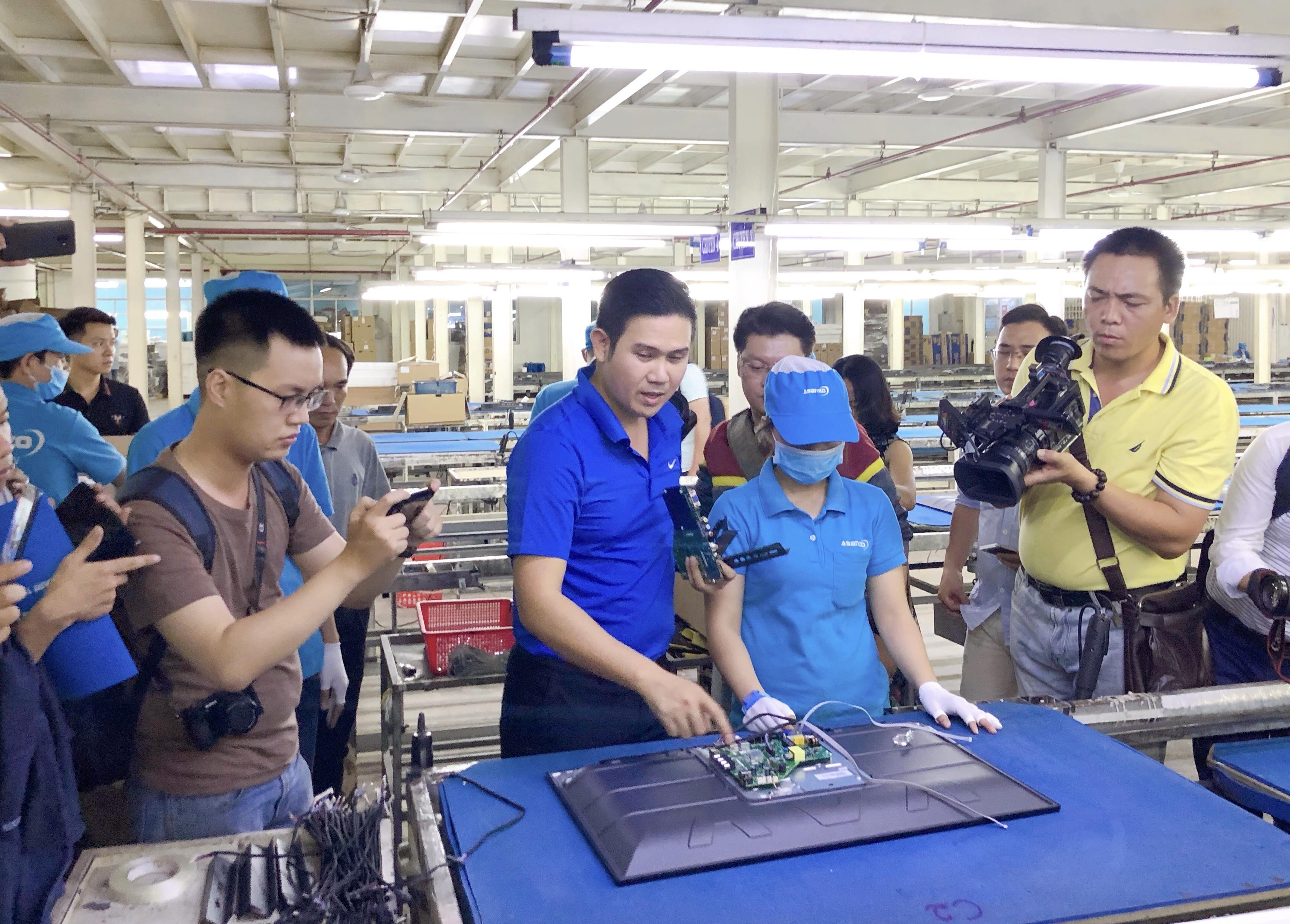 CEO Asanzo noi gi sau khi bi to anh 2