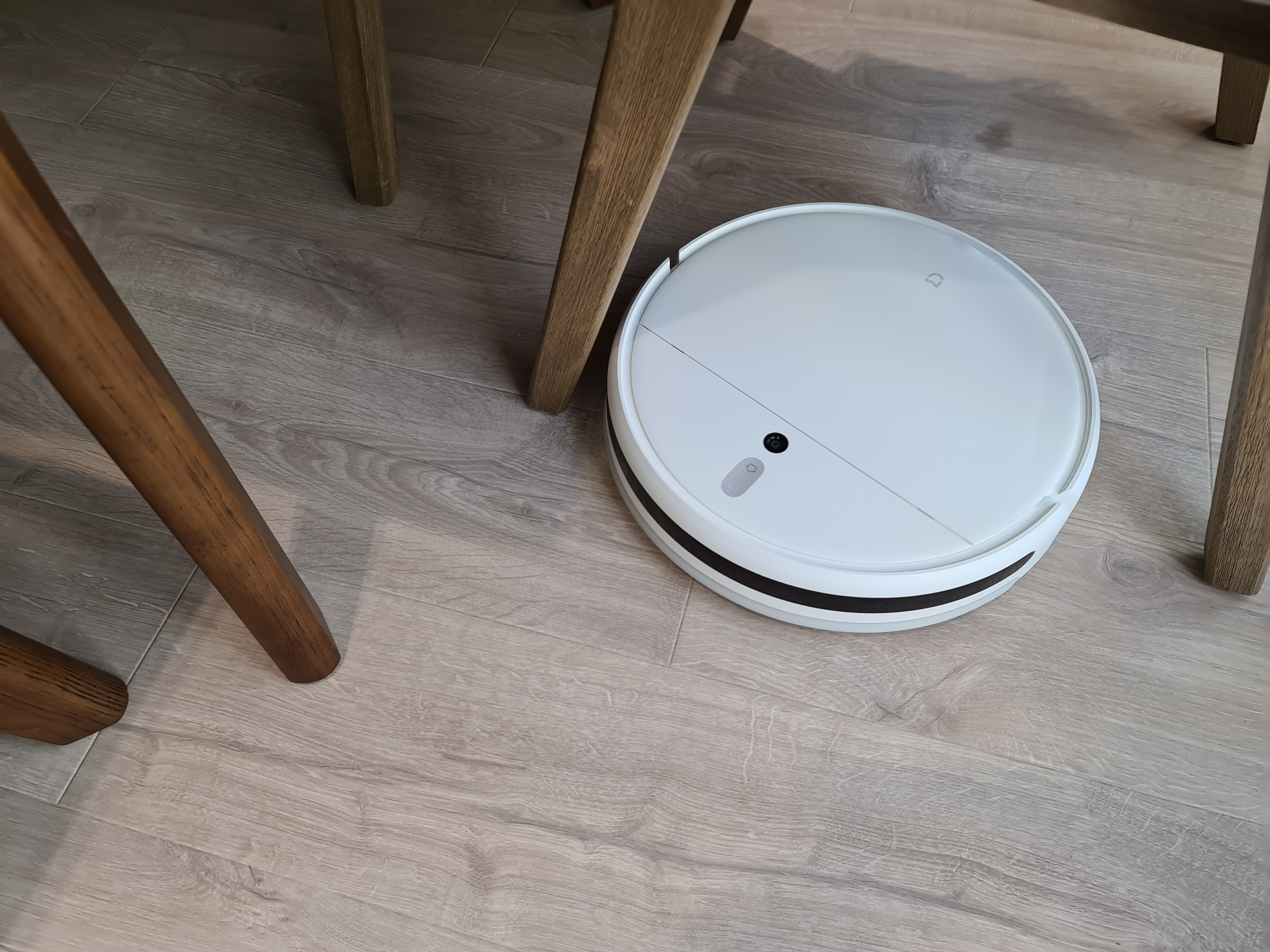 robot hut bui,  lau nha anh 12