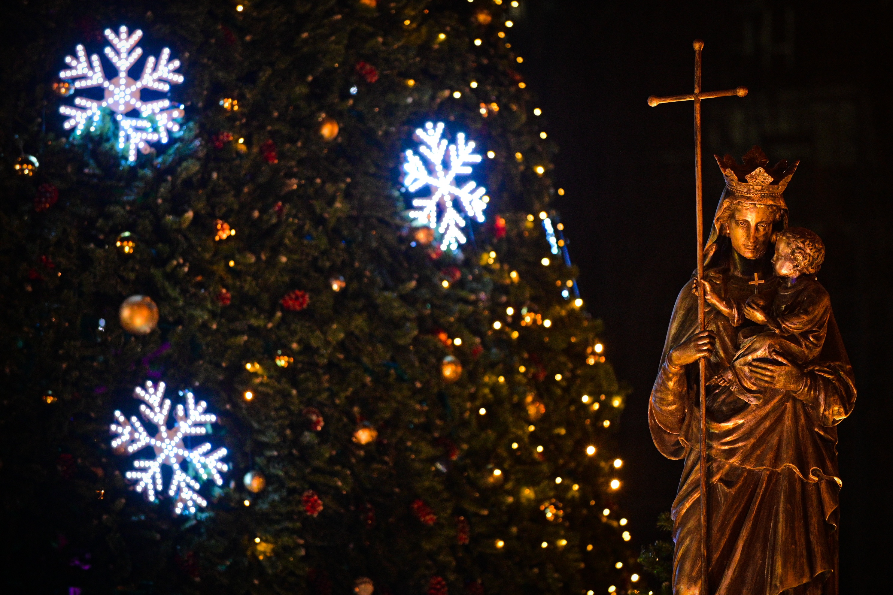 giang sinh 2021,  noel,  christmast,  xmas,  nha tho anh 11