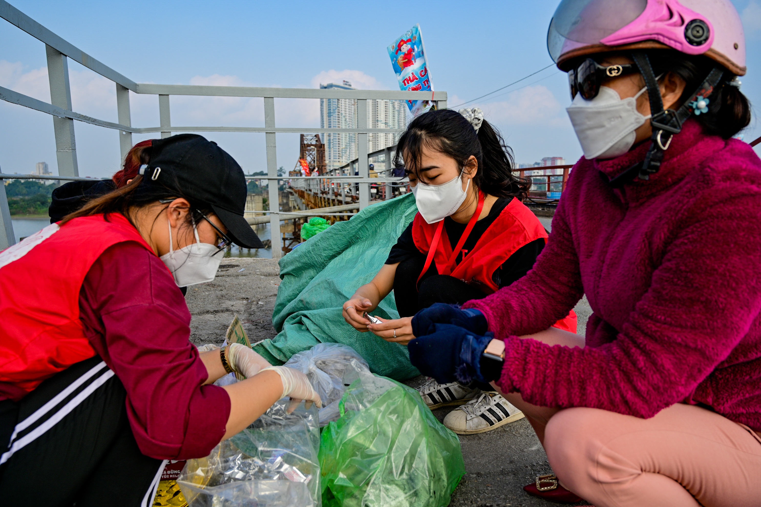 ong cong ong tao,  23 am lich,  tet am lich anh 9