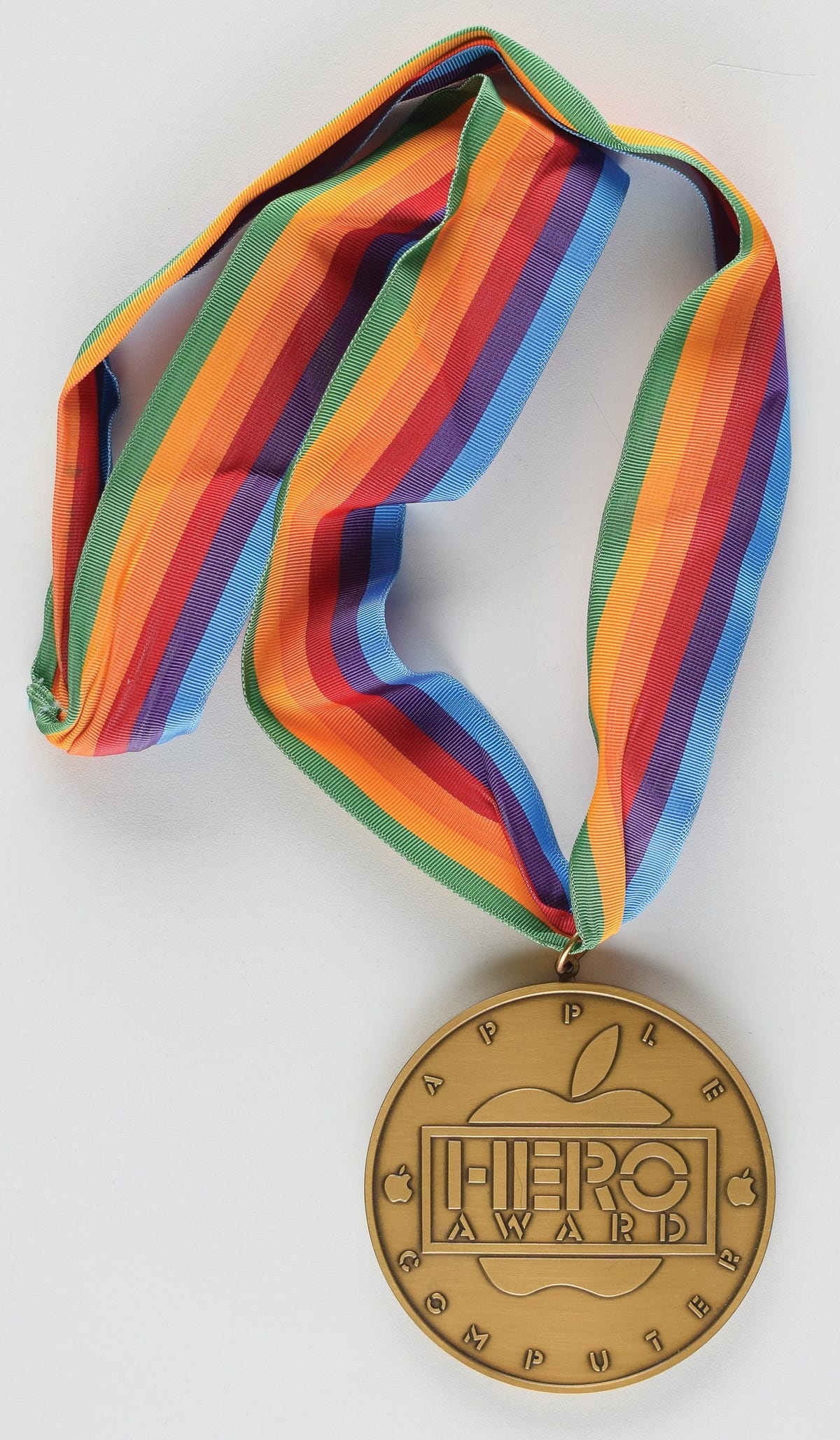 dau gia may tinh apple macintosh steve jobs anh 8