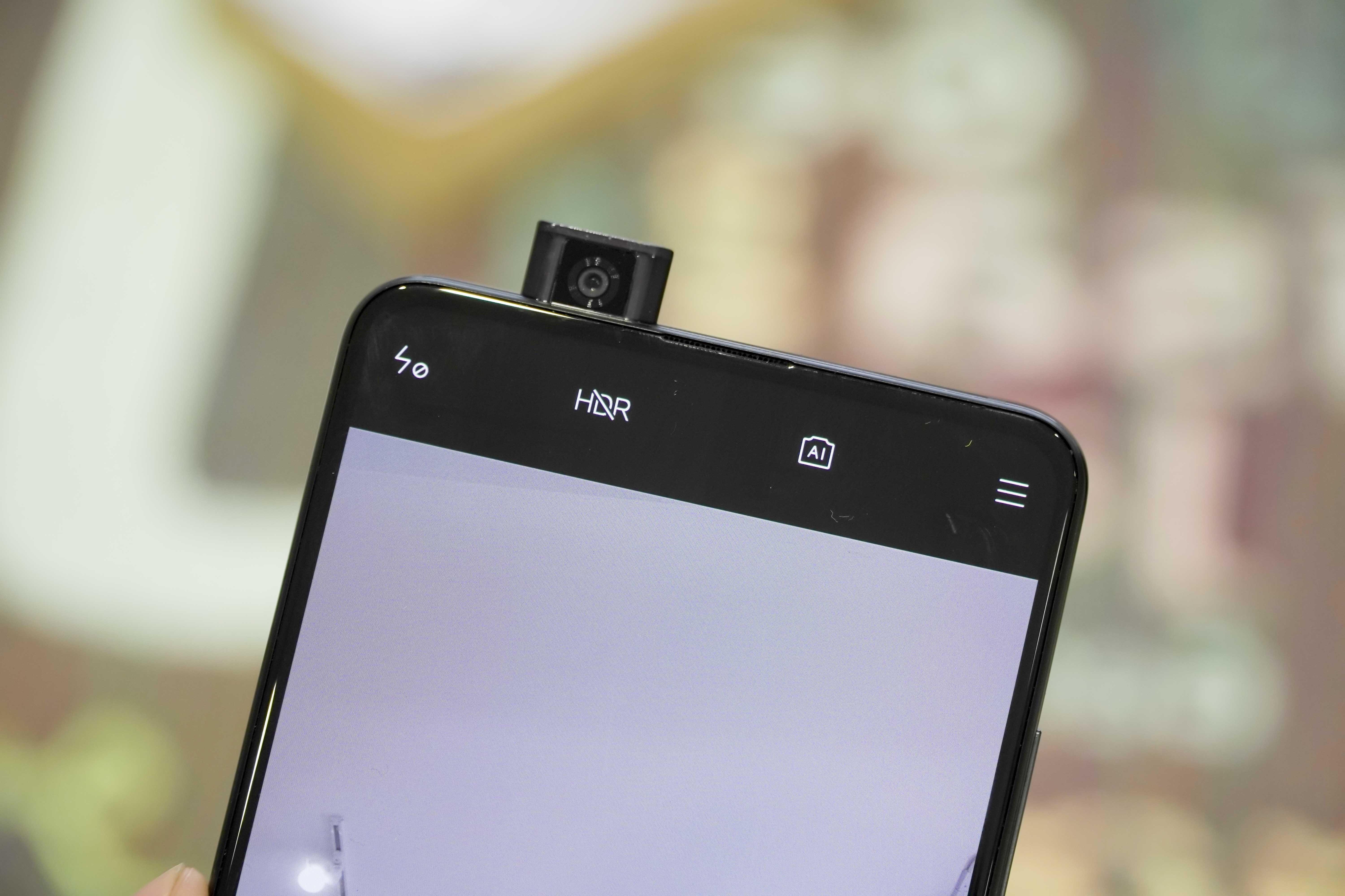 thiet ke smartphone voi camera selfie tho thut da het thoi anh 2