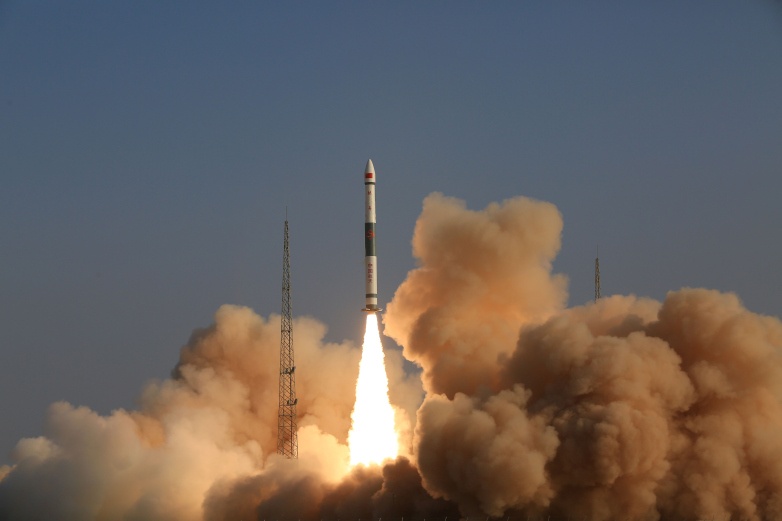 mua ten lua kz-1a truc tuyen tren taobao anh 1