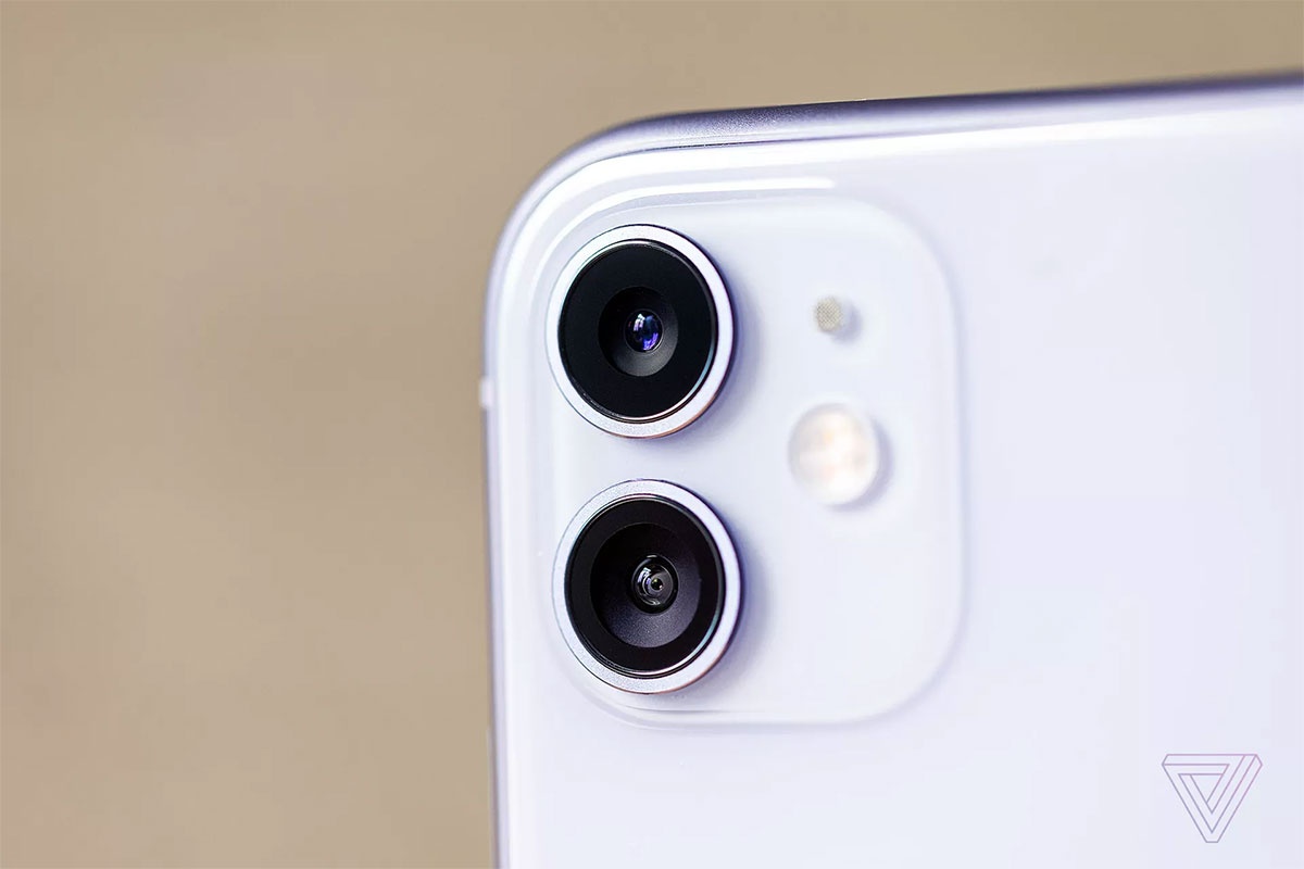 Camera truoc iPhone 11 bi danh gia kem hon Galaxy S10, Mate 30 hinh anh