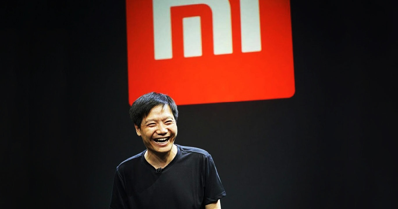 CEO Xiaomi dung iPhone hinh anh