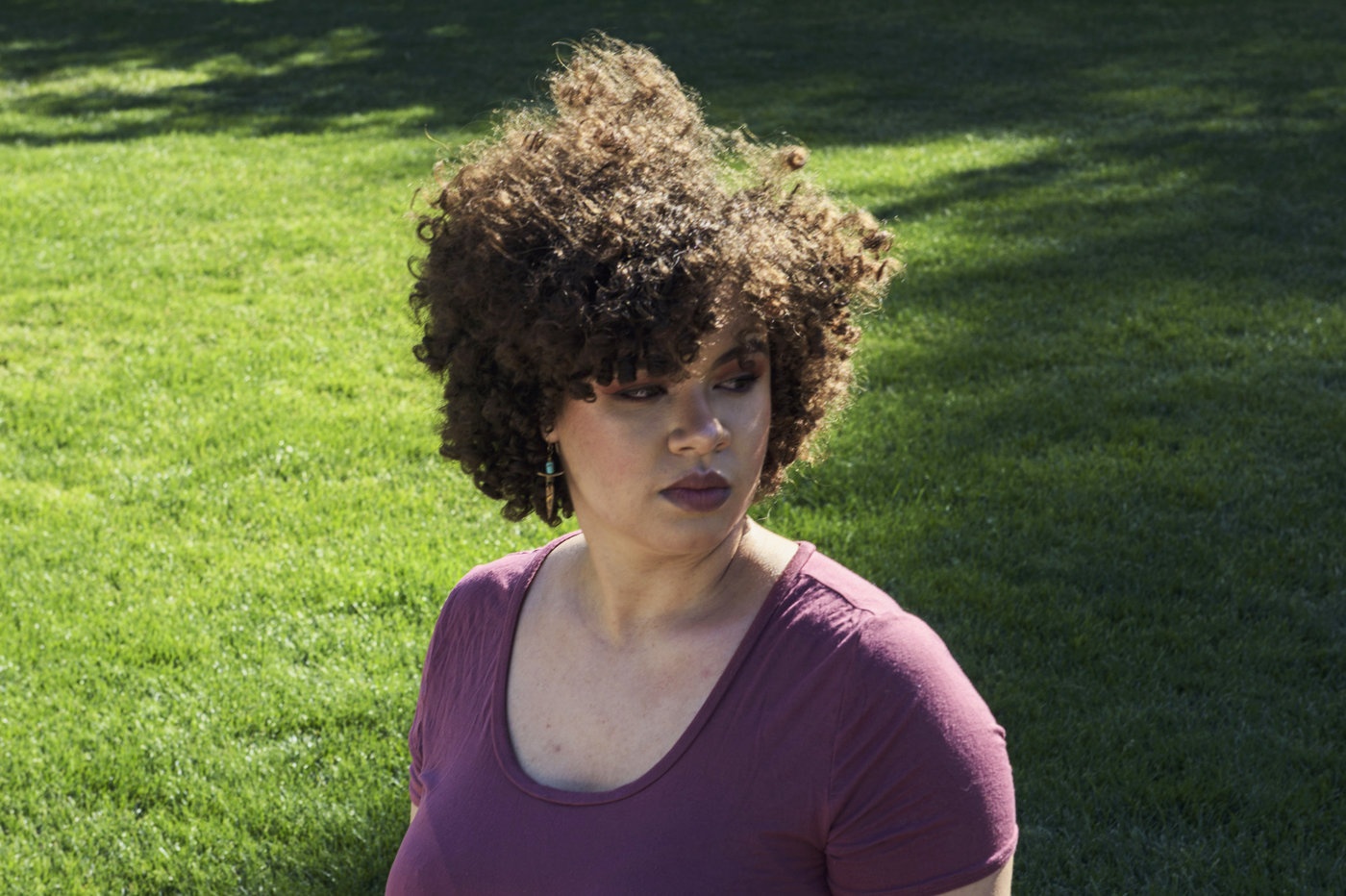 Dung so cu cua Elon Musk, co gai My thuong xuyen nhan tin nhan la hinh anh