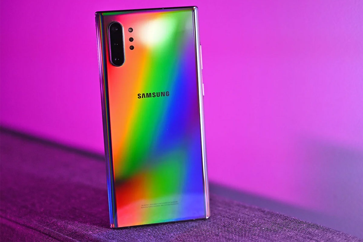 Samsung Galaxy Note20 co the ra mat theo cach chua tung co hinh anh