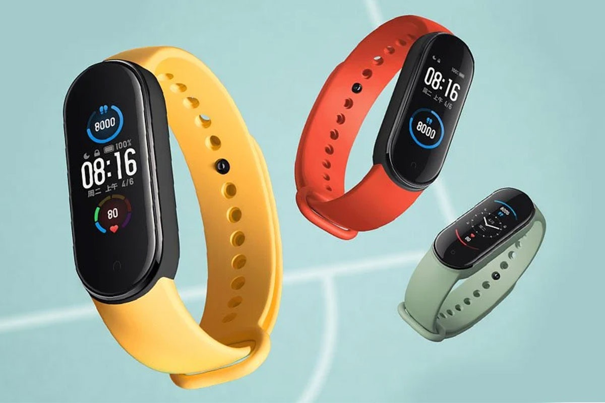 Mi Band 5 ra mat - man hinh lon, sac kieu moi hinh anh