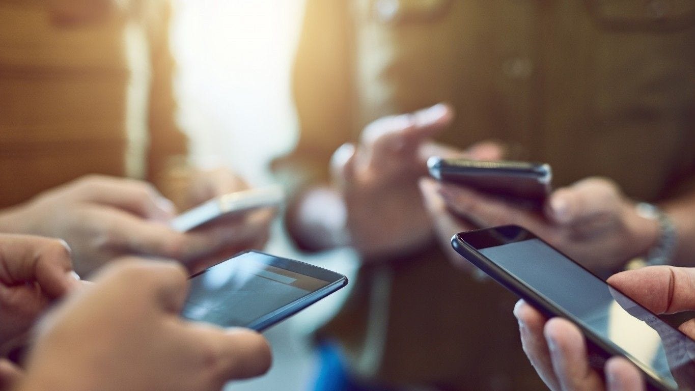 Gia cuoc Internet di dong Viet Nam lot top re nhat the gioi anh 1