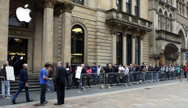 iPhone,  Apple,  iPhone 4,  Antennagate,  WWDC,  Steve Jobs,  smartphone,  ang-ten,  loi anh 2