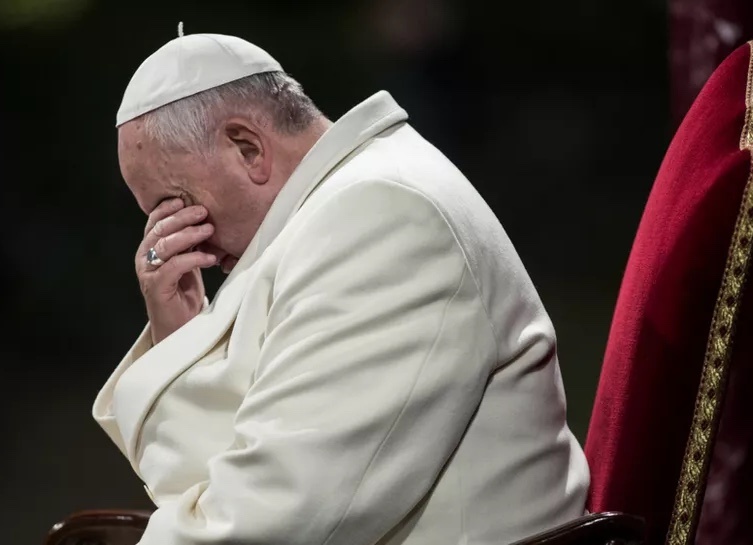 Vatican vua bi hacker tan cong hinh anh