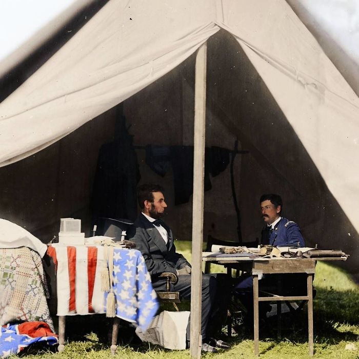 Chiem nguong buc anh lich su duoc phuc che mau bang Photoshop anh 12