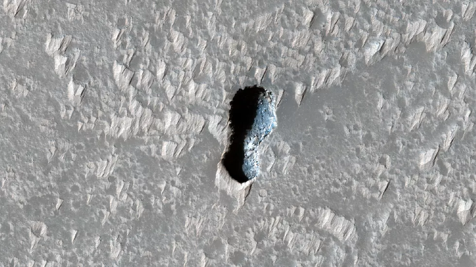 Hinh anh tren Hoa tinh chup boi tau MRO cua NASA anh 8