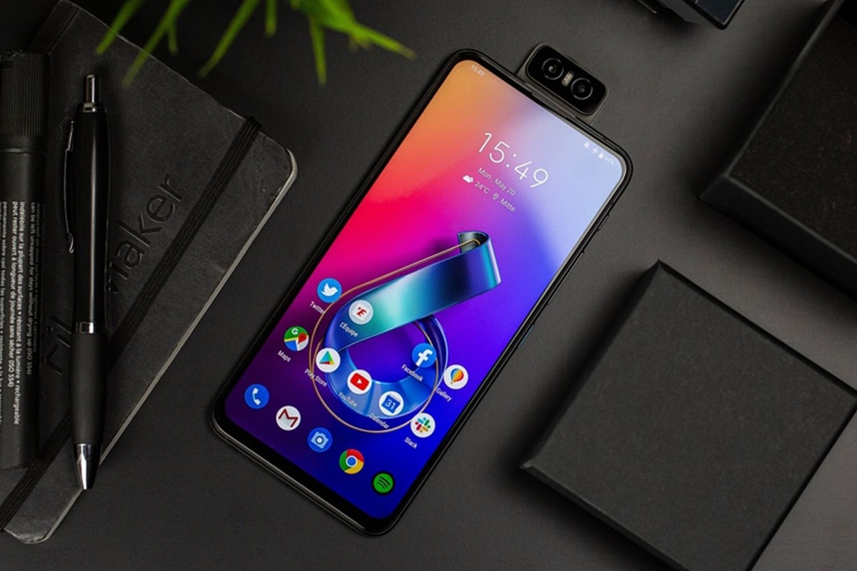 Smartphone cau hinh ngang Galaxy Note20, gia chi mot nua hinh anh