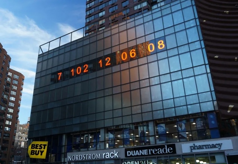 Dong ho dem nguoc thoi gian con lai cua Trai Dat hinh anh