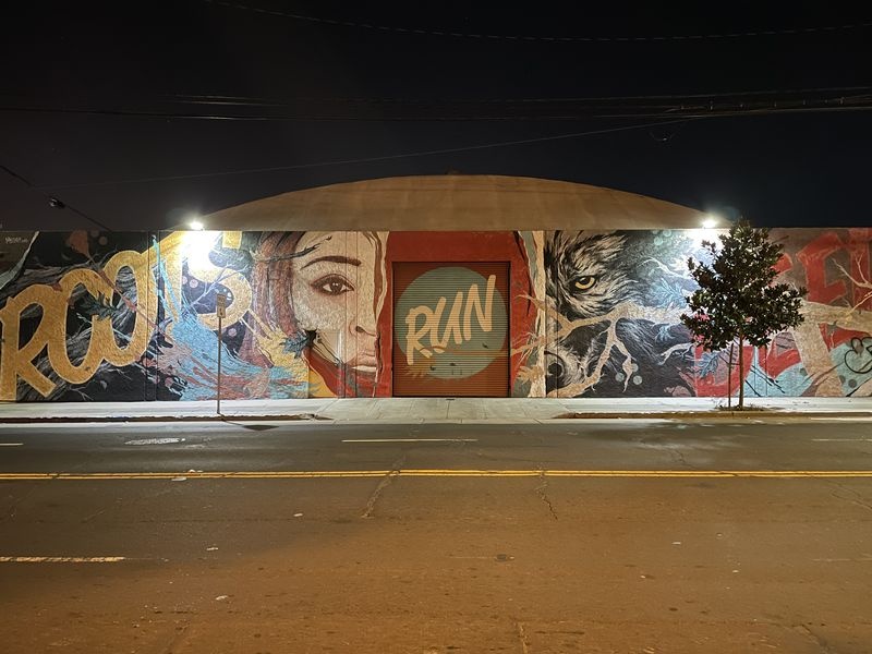 Danh gia iPhone 12 tu bao quoc te anh 8