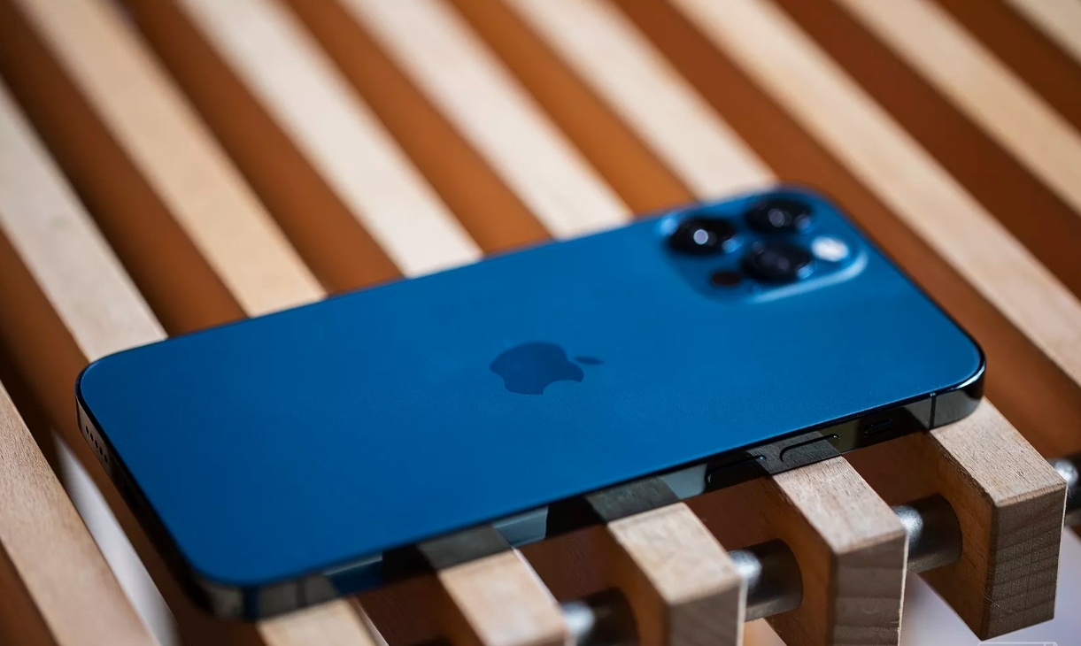 Danh gia dau tien ve iPhone 12 Pro anh 1