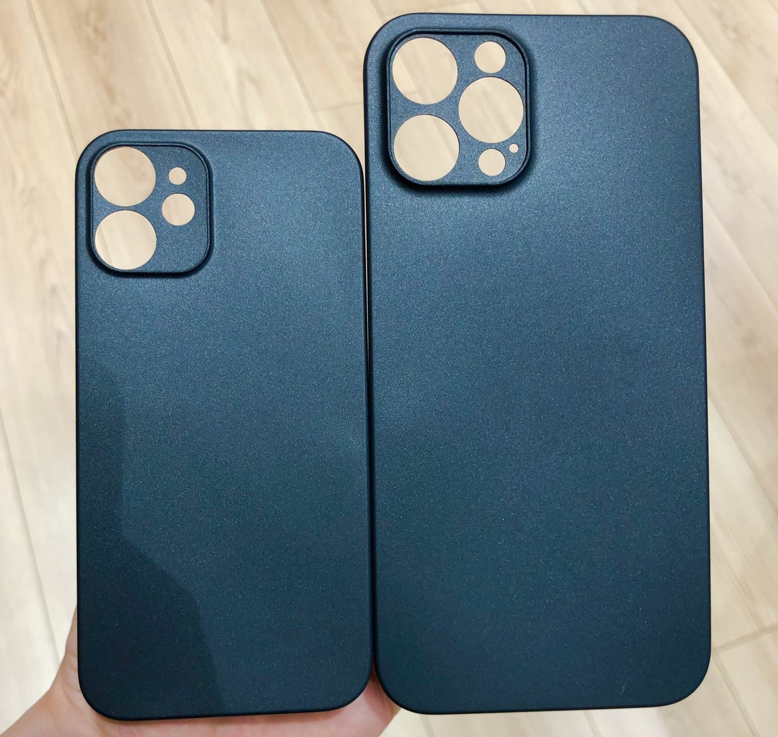 Kich thuoc thuc te cua iPhone 12 mini anh 4