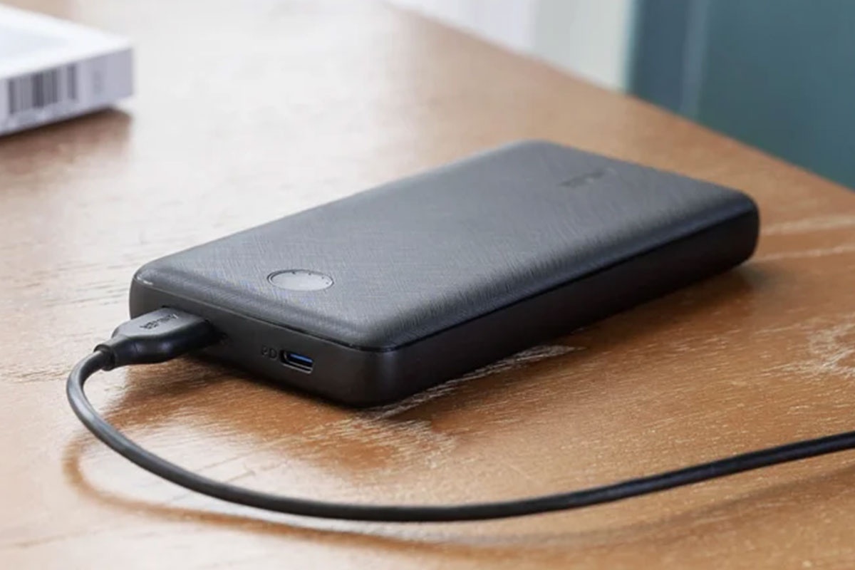 Nhung sac du phong dung tot cho iPhone 12 hinh anh