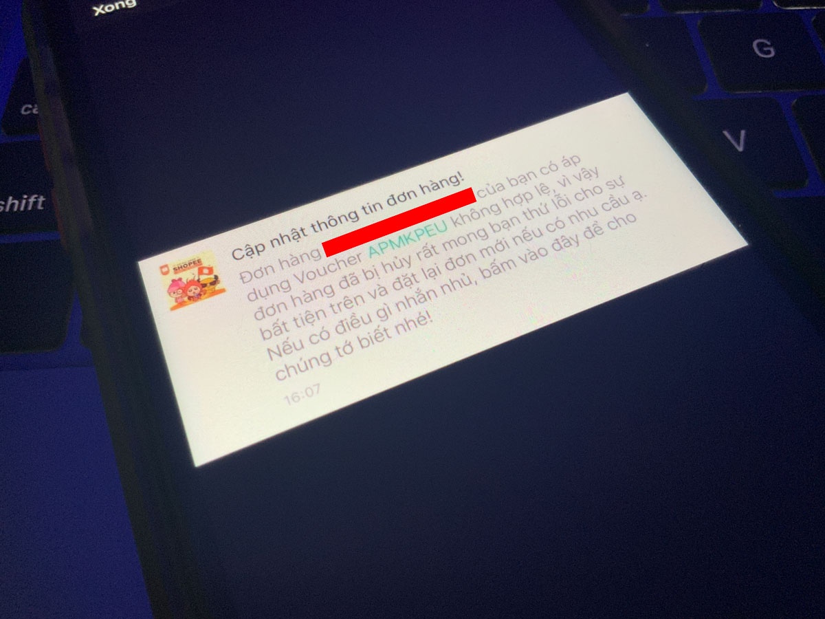 Shopee loi he thong, huy hang loat don hang? hinh anh