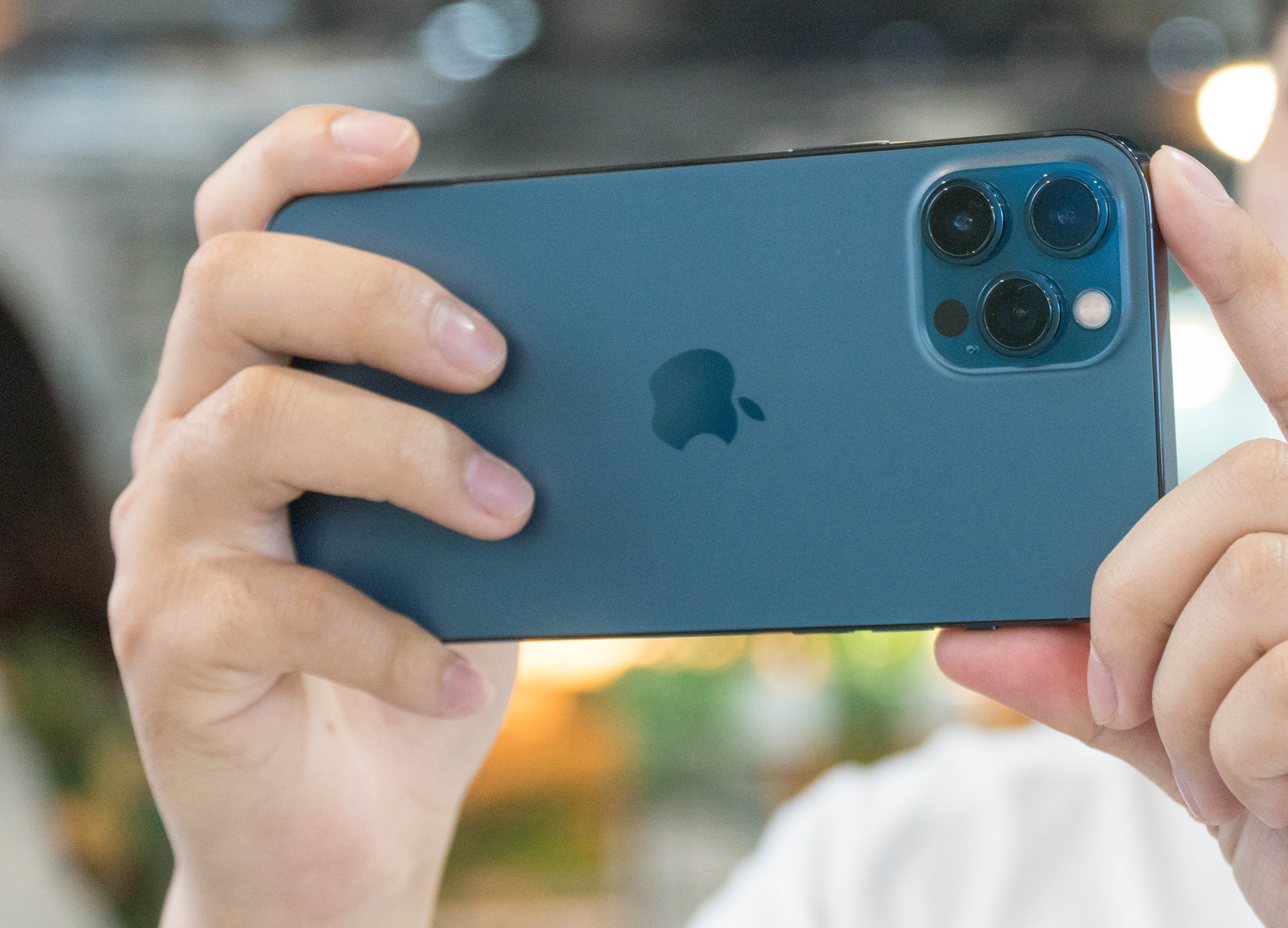 Kinh thong minh Apple Glasses se thay the iPhone trong tuong lai anh 3