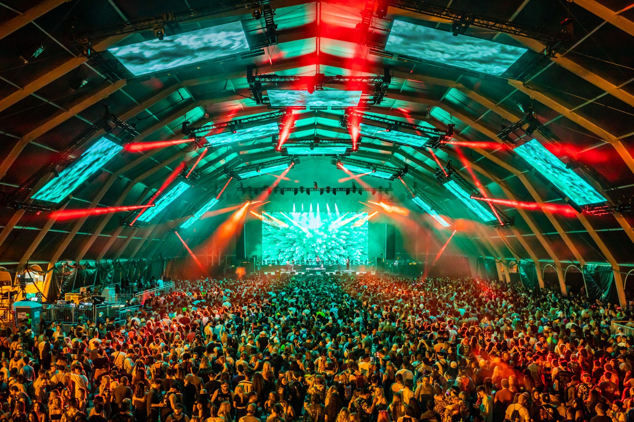 Cuoc doi cua ‘trieu phu ban giay’ Tony Hsieh anh 11