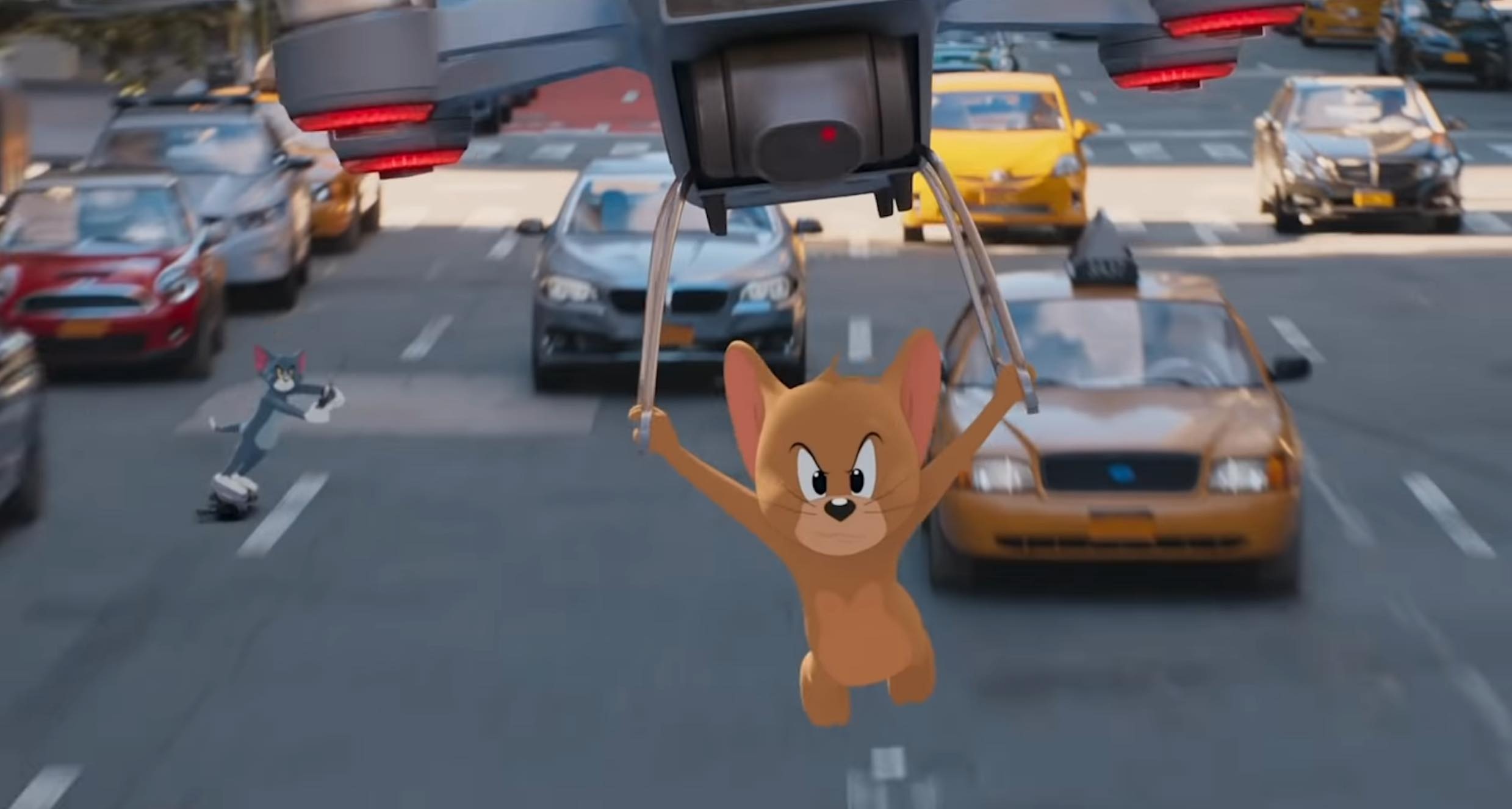 Tai nghe AirPods trong trailer phim Tom & Jerry 2021 anh 2