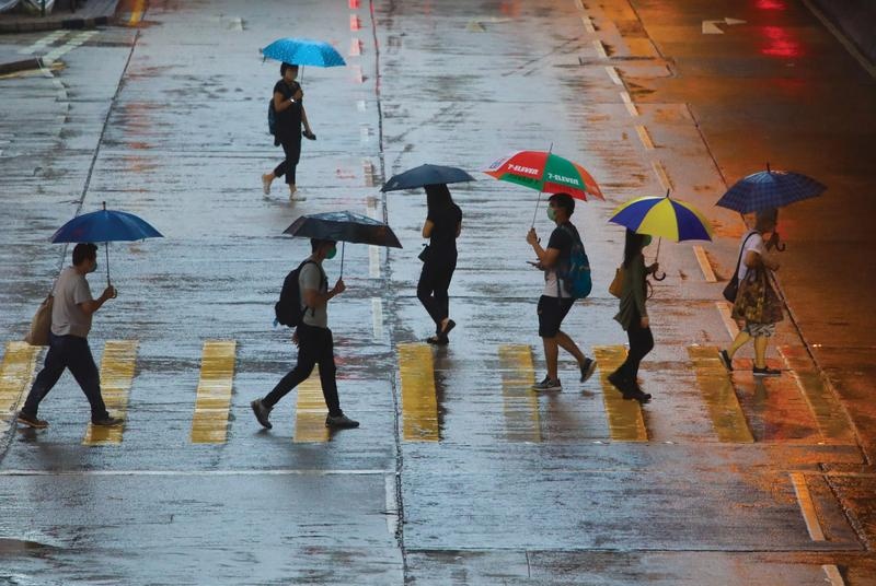 Trung Quoc muon lam chu thoi tiet de phong chong thien tai hinh anh