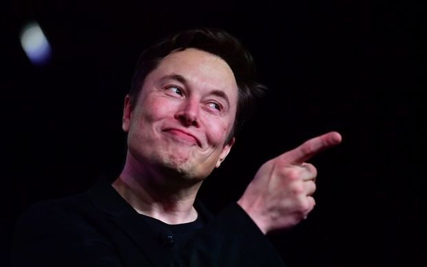 Chi mot buc anh, Elon Musk giup co phieu hang game tang 4% hinh anh