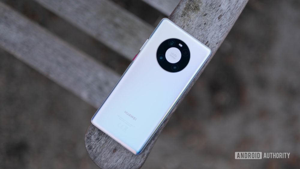 Lenh cam Huawei duoi thoi Joe Biden anh 1