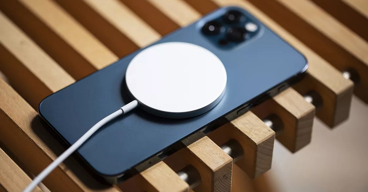 iPhone 12 co the gay nguy hiem cho nguoi deo may tro tim hinh anh